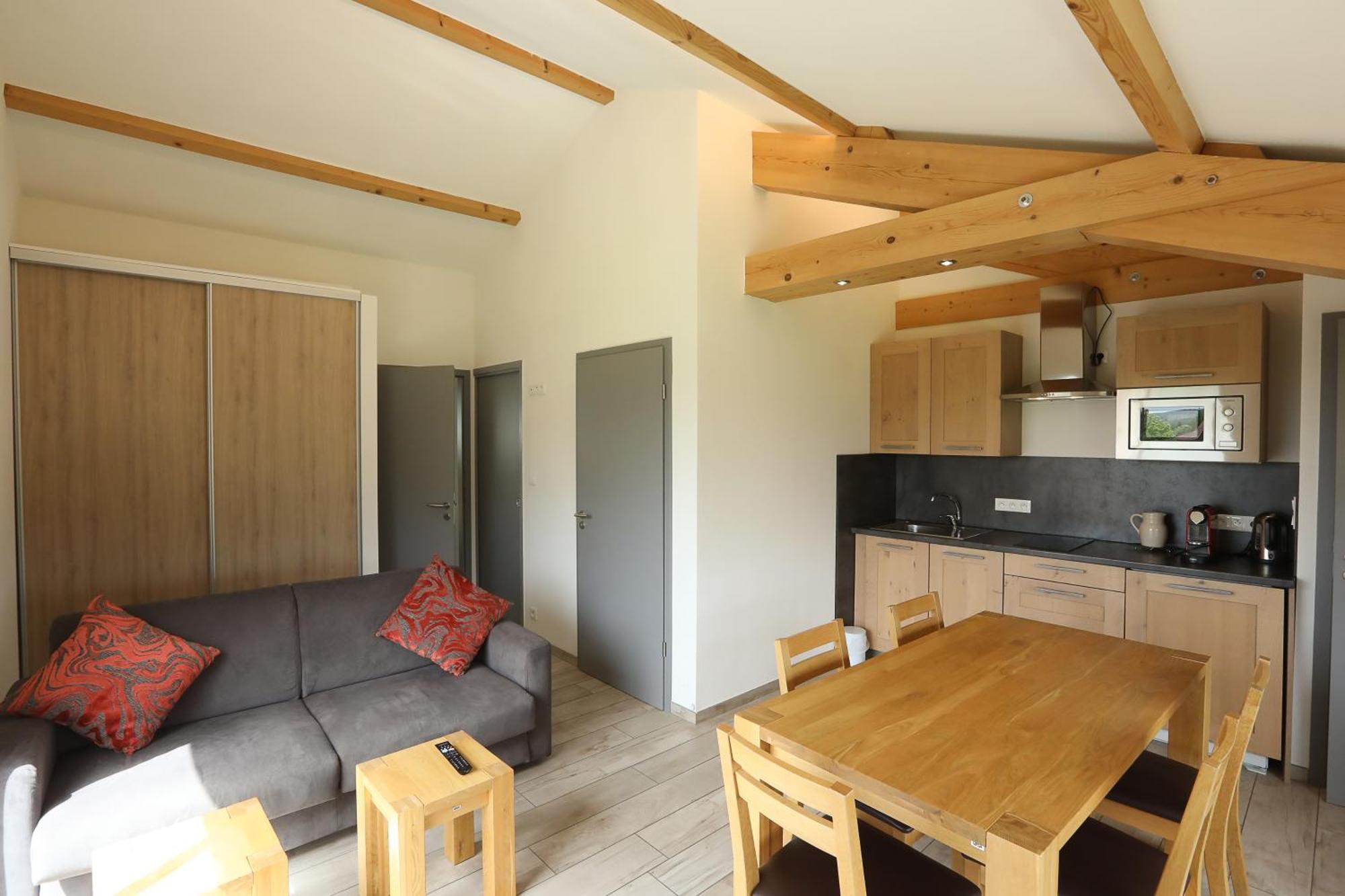 Logis Hotel Spa Restaurant Le Provence Lanarce Bagian luar foto